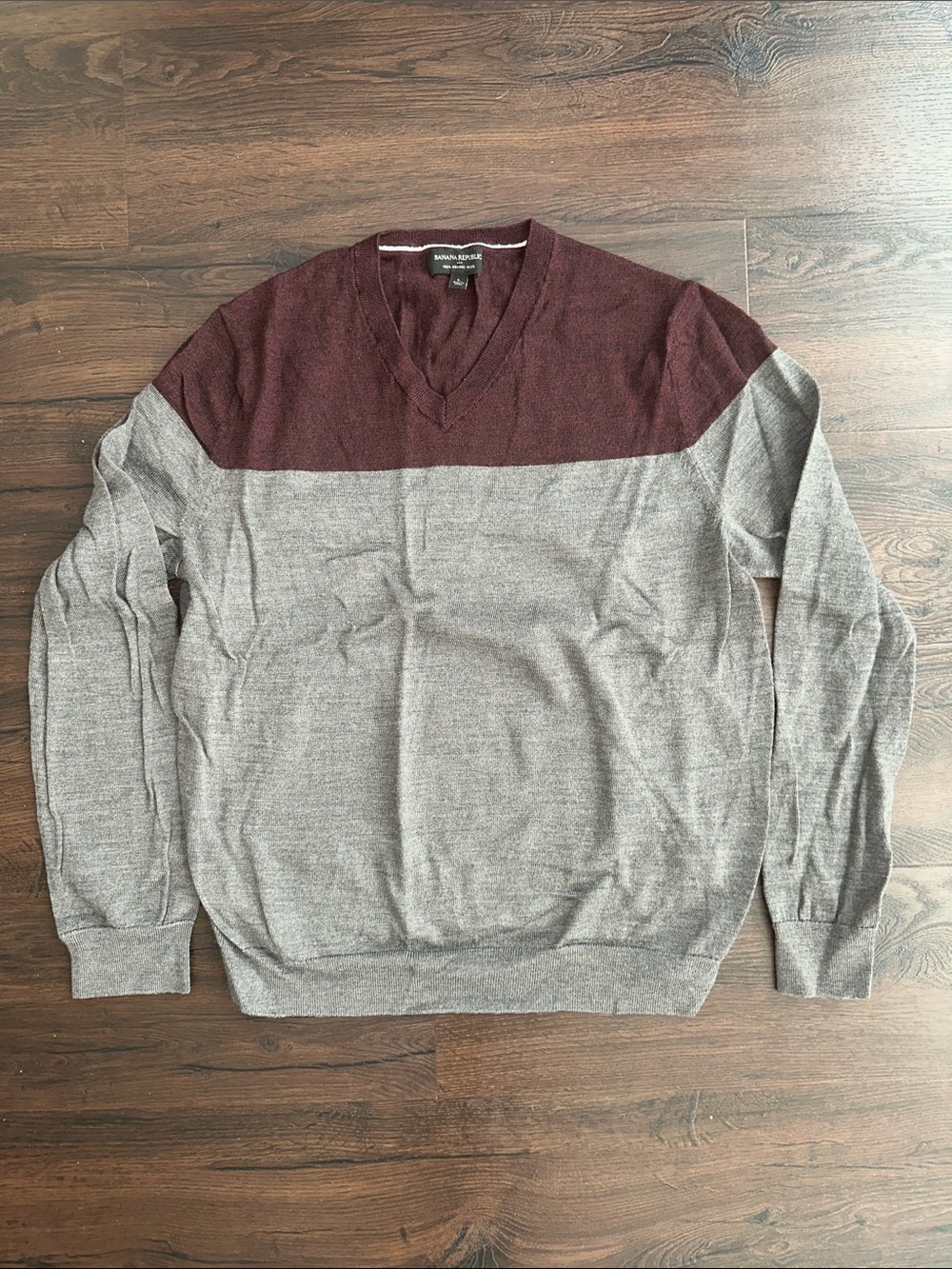 Banana Republic Men's V-Neck Colorblock Sweater , Large — Burgundy & Light Gray